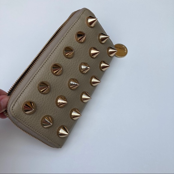 Leather studded wallet clutch - Picture 3 of 8